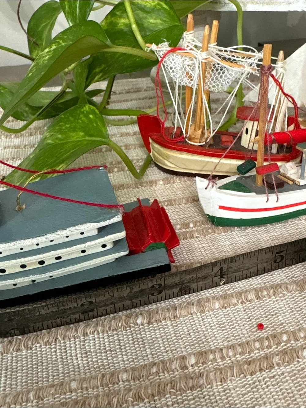 Wood Harbor Dragger Fishing canoe sail boats Lot Vintage small Display